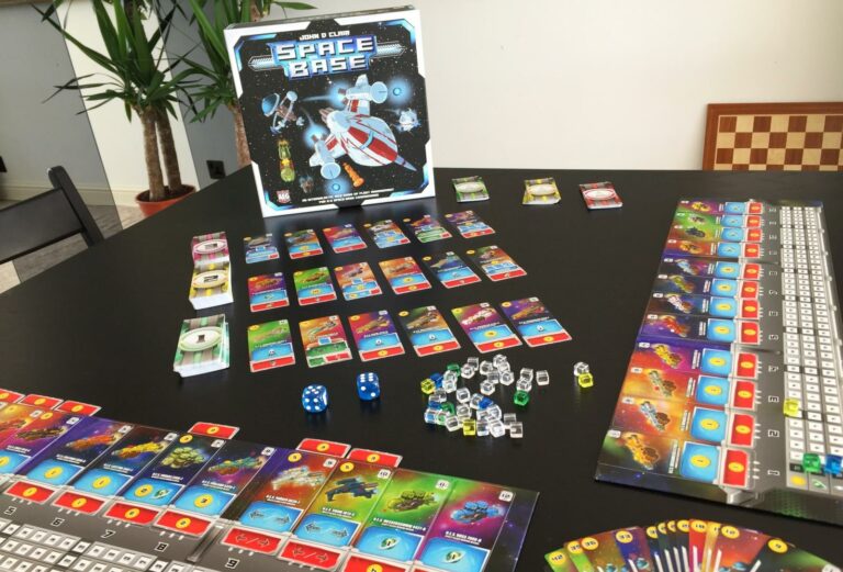 Space Base en mesa