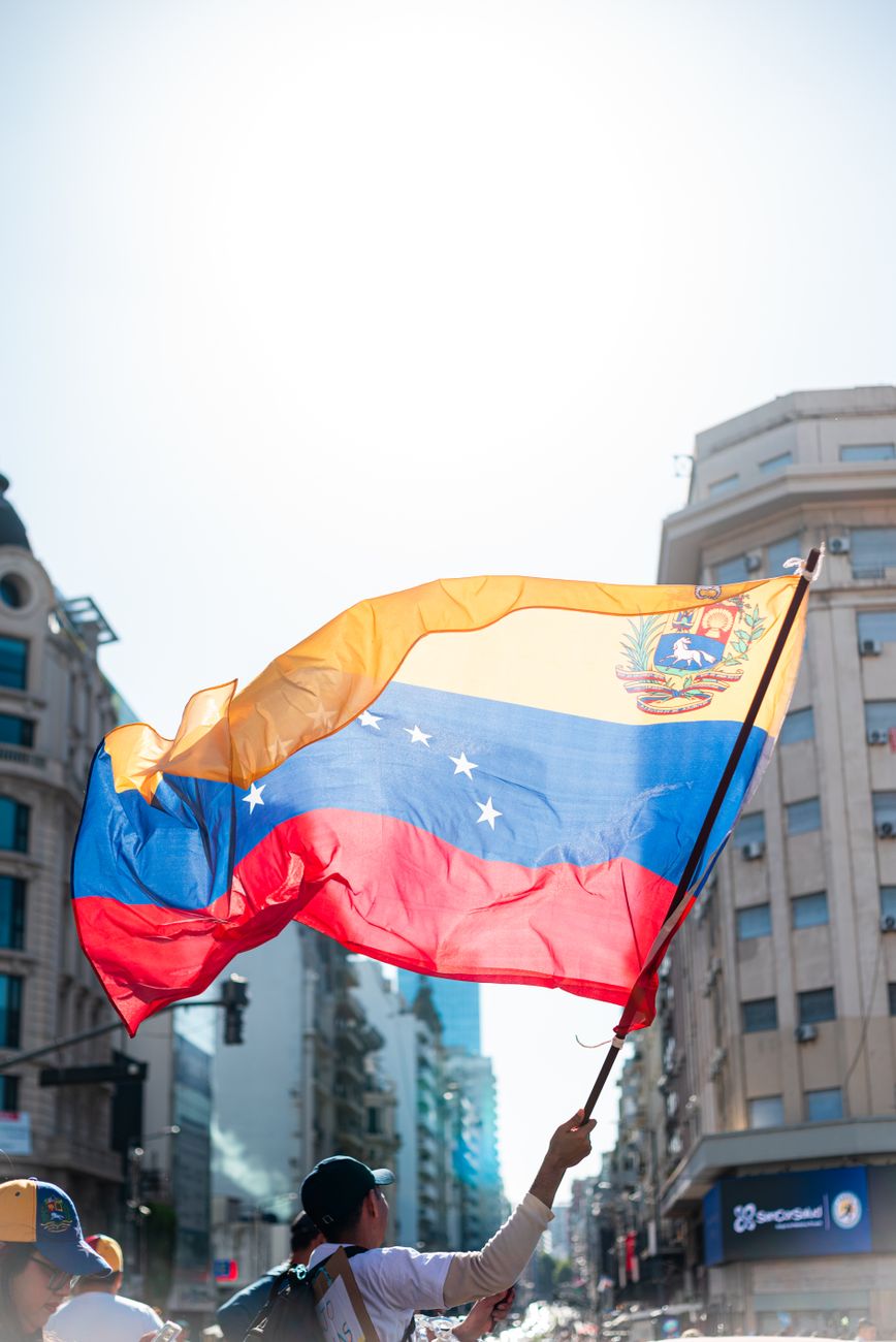 venezuelan flag waving in buenos aires gathering